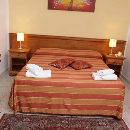 B&B L'oasi Di Rigenia 나르도